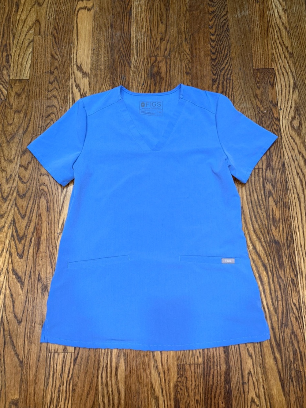 Figs Women's V-Neck Scrub Top - Blue